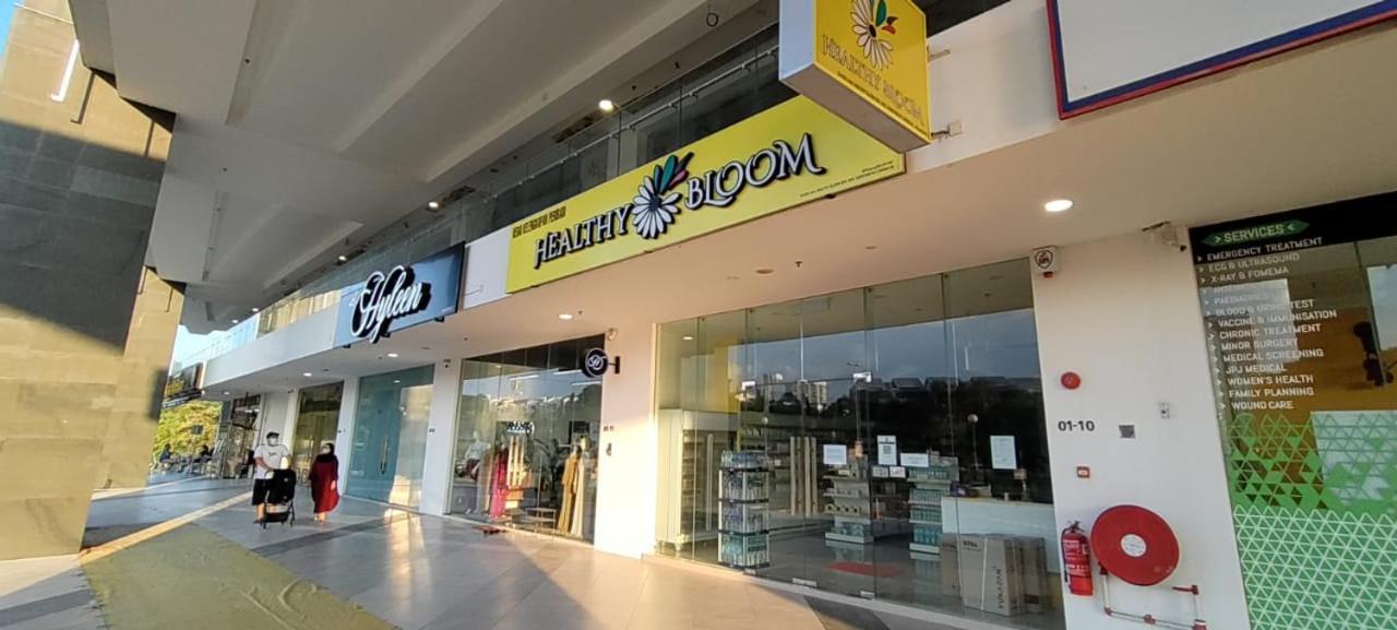 Santai Homestay Cyberjaya Exterior foto